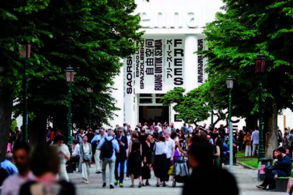 Biennale 00