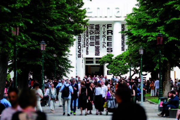 Biennale 00